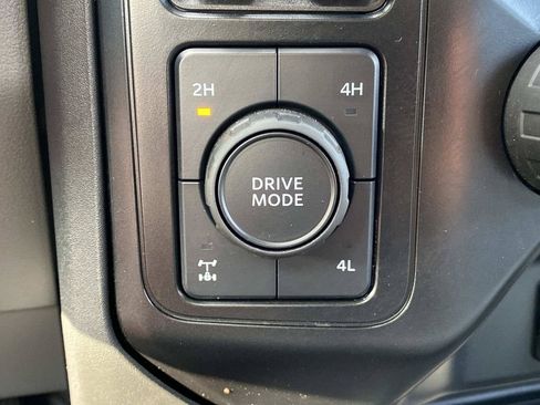 Used 2024 Ford F250 XL w/ XL Chrome Package AWD/4WD image 28