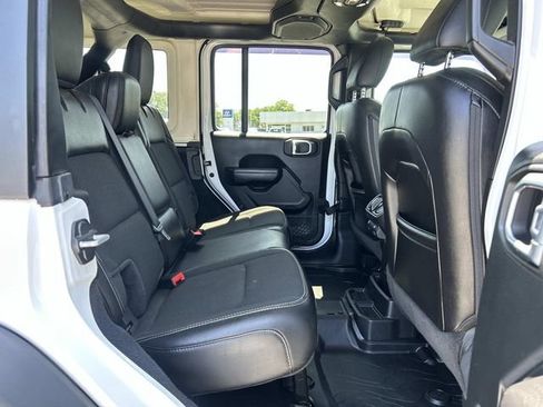 Used 2020 Jeep Wrangler Unlimited Sport AWD/4WD image 16