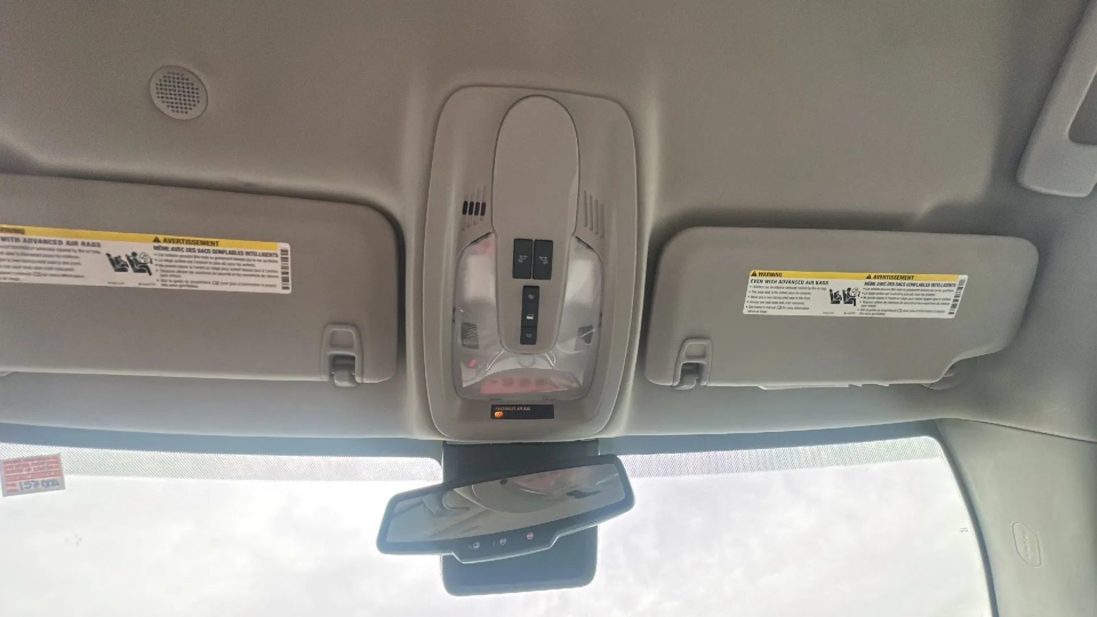 Used 2015 GMC Terrain SLE FWD image 25