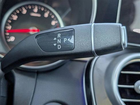 Used 2022 Mercedes-Benz GLC 300 image 12