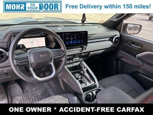 Used 2024 Chevrolet Colorado Z71 w/ Z71 Convenience Package 2 image 32