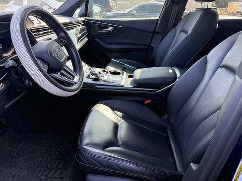 Used 2021 Audi Q7 2.0T Premium w/ Convenience Package AWD/4WD image 2