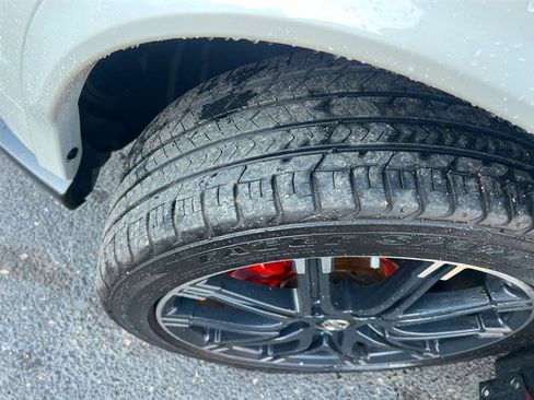 Used 2013 Nissan Juke NISMO image 40