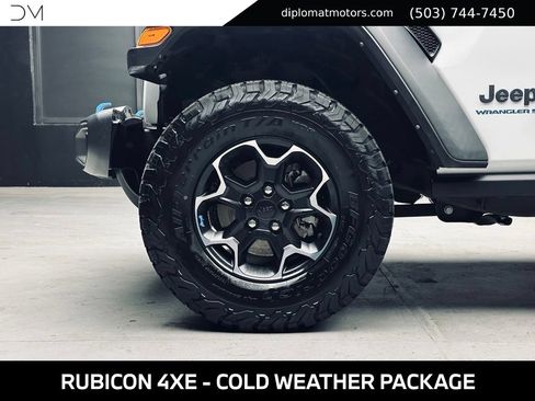 Used 2023 Jeep Wrangler Unlimited Rubicon 4xe w/ Cold Weather Group AWD/4WD image 44