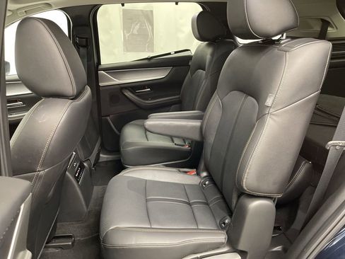 Used 2024 MAZDA CX-90 Plug-In Hybrid w/ Premium Pkg image 24