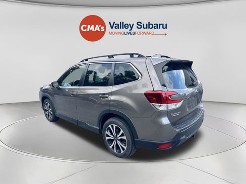 Used 2023 Subaru Forester Limited AWD/4WD image 3