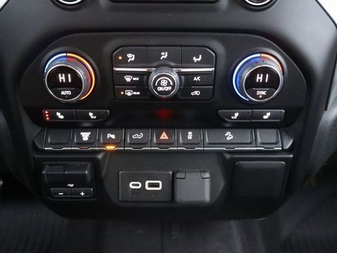 Used 2022 Chevrolet Silverado 3500 LT w/ All Star Edition image 10