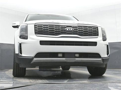 Used 2020 Kia Telluride EX image 44