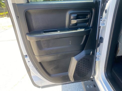 Used 2017 RAM 1500 Express w/ Express Value Package AWD/4WD image 20