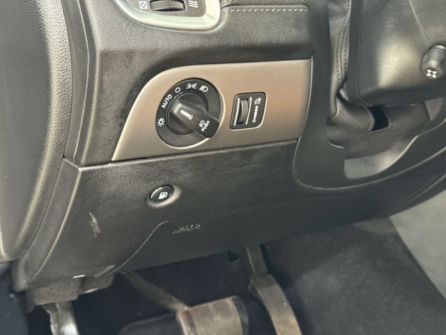 Used 2020 Dodge Durango Citadel RWD image 36