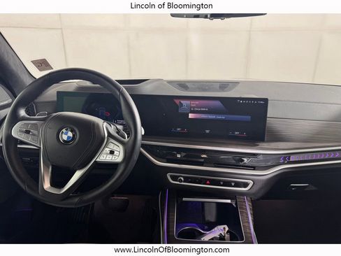 Used 2023 BMW X7 xDrive40i w/ Premium Package AWD/4WD image 18