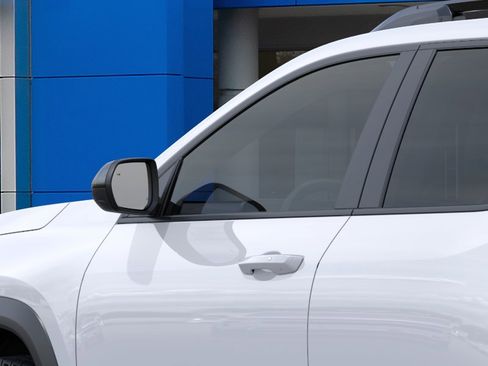New 2026 Chevrolet Equinox LT w/ Convenience Package II FWD image 12