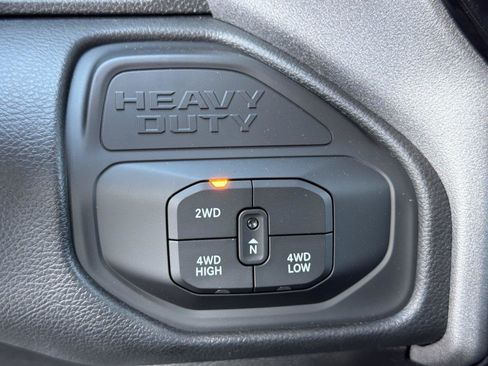 New 2026 RAM 3500 Tradesman AWD/4WD image 32