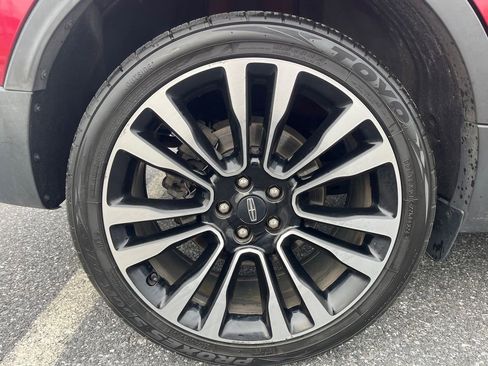 Used 2019 Lincoln MKC Reserve image 10