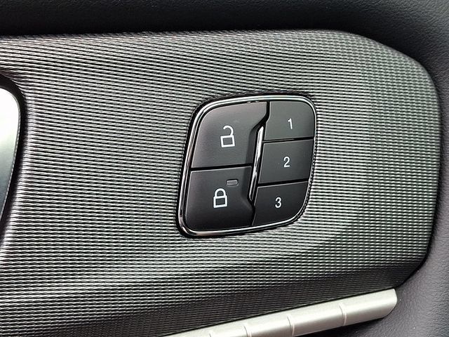 Certified 2025 Ford Explorer ST AWD/4WD image 24