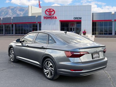 Used 2021 Volkswagen Jetta SEL FWD image 4