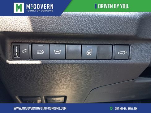 Used 2023 Toyota RAV4 XLE w/ Convenience Package AWD/4WD image 29