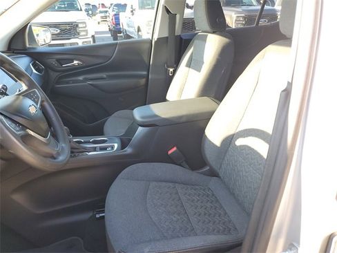 Used 2022 Chevrolet Equinox LT image 27