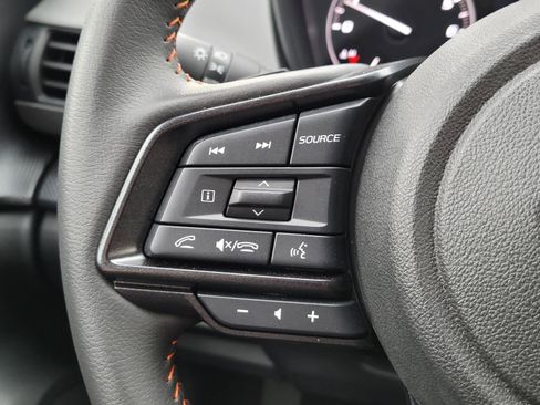 Certified 2025 Subaru Crosstrek 2.5i Limited w/ Crosstrek Mirror Package image 9