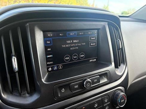 Used 2022 Chevrolet Colorado W/T image 20