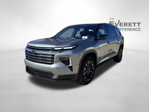 New 2026 Chevrolet Traverse LT w/ Enhanced Driving Package image 9