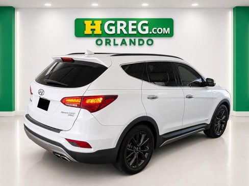Used 2017 Hyundai Santa Fe Sport FWD image 6