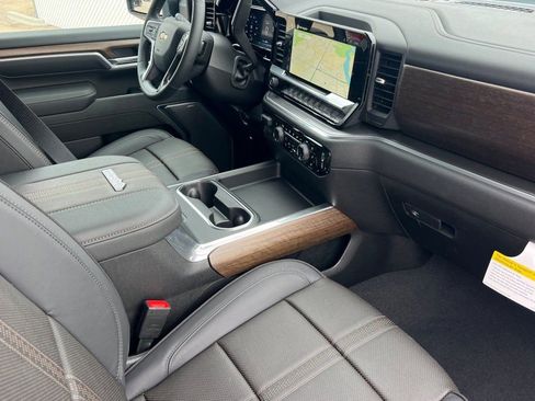 New 2026 Chevrolet Silverado 2500 High Country w/ High Country Premium Package image 12