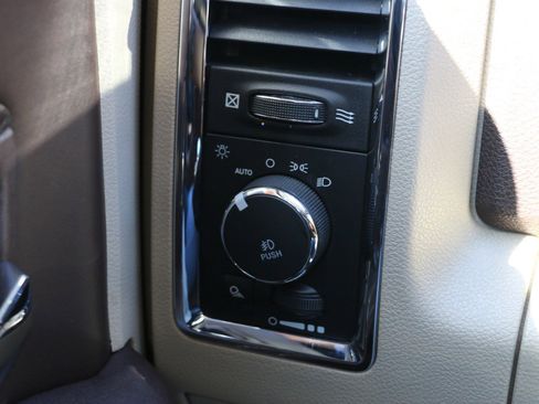 Used 2018 RAM 1500 Laramie Longhorn AWD/4WD image 20