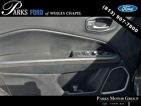 Used 2020 Jeep Compass Limited image 16