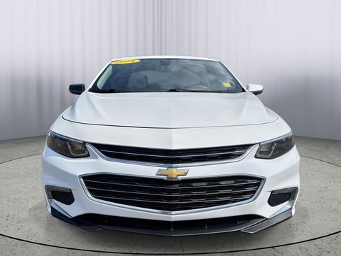 Used 2018 Chevrolet Malibu LT FWD image 17