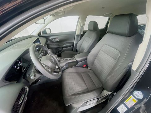New 2026 Honda HR-V LX image 15