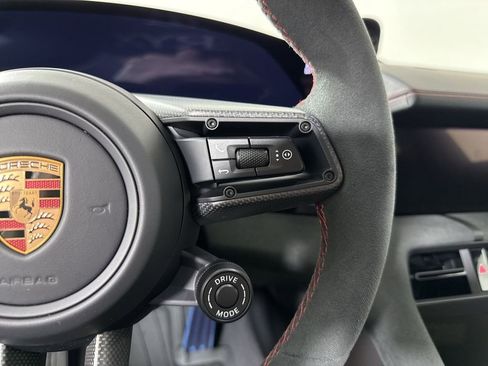 New 2026 Porsche Taycan GTS image 40