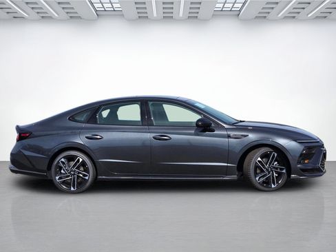 New 2026 Hyundai Sonata N Line FWD image 3