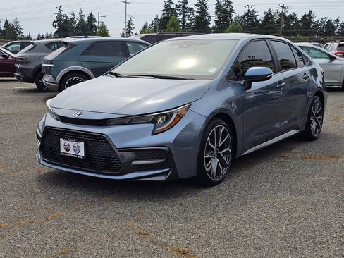 Used 2022 Toyota Corolla XSE w/ Carpet Mat Package (TMS) FWD image 3