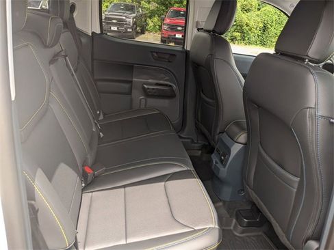 New 2025 Ford Maverick Lobo image 35