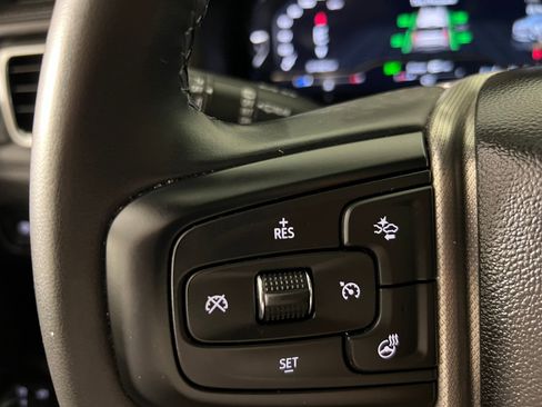 Used 2024 GMC Yukon Denali image 16