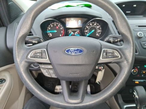Certified 2018 Ford Escape SE image 14