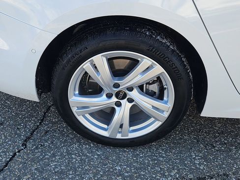 Used 2025 Audi A5 2.0T Premium w/ Convenience Package image 9