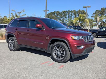 Used 2018 Jeep Grand Cherokee Laredo