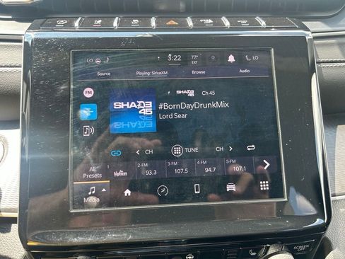 Used 2024 Jeep Grand Cherokee L Laredo AWD/4WD image 17