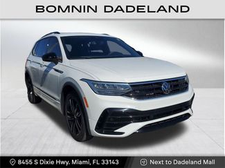 Used 2022 Volkswagen Tiguan SE R-Line video 1