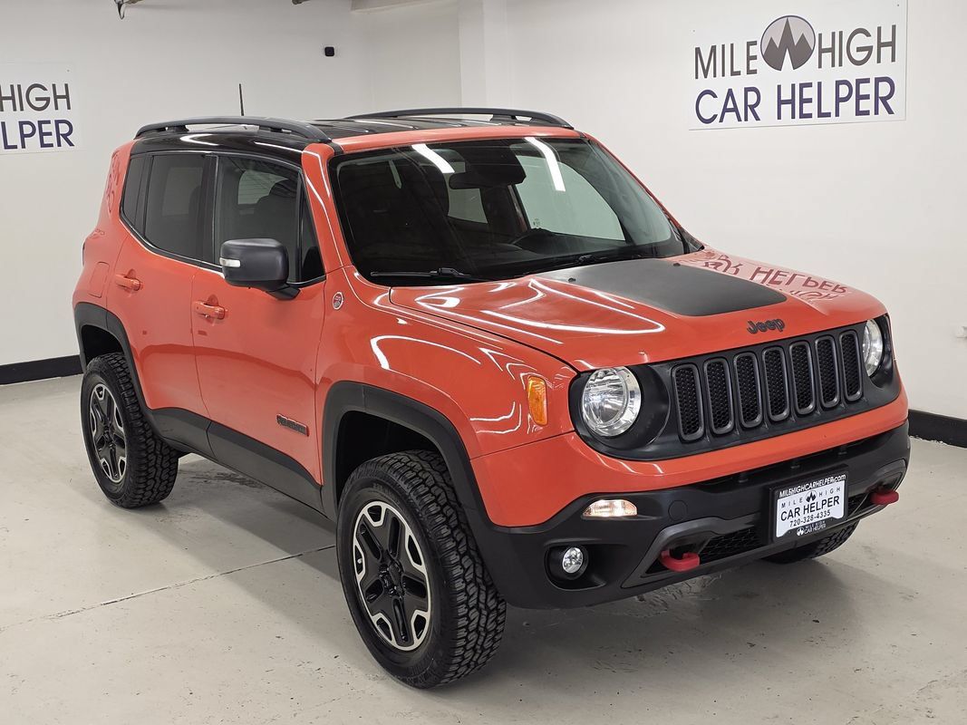 Used 2016 Jeep Renegade Trailhawk AWD/4WD image 4