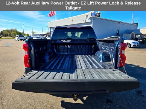 Used 2019 Chevrolet Silverado 1500 LT w/ Texas Edition image 19