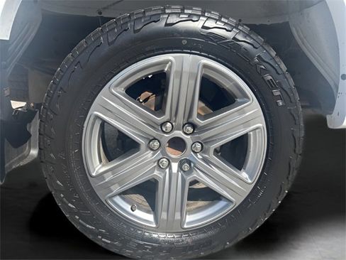 Used 2019 Ford F150 Lariat w/ Equipment Group 502A Luxury image 25