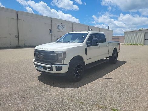 Used 2022 Ford F350 Lariat w/ Black Appearance Package AWD/4WD image 31