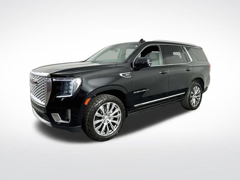 Used 2023 GMC Yukon Denali w/ Max Trailering Package AWD/4WD image 4