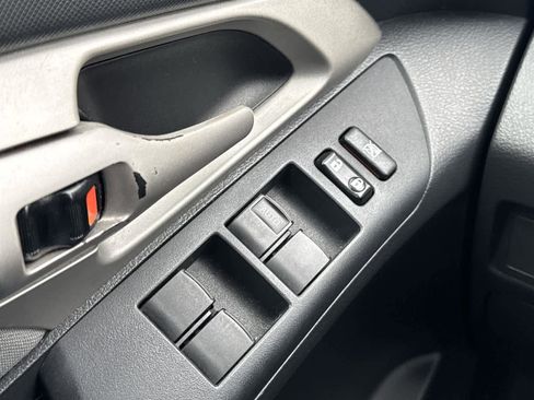 Used 2009 Toyota Matrix image 29