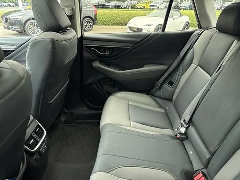 Used 2020 Subaru Outback Onyx Edition XT w/ Popular Package #2 AWD/4WD image 11