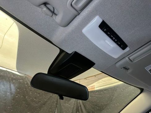New 2025 Nissan Kicks Play S FWD image 31