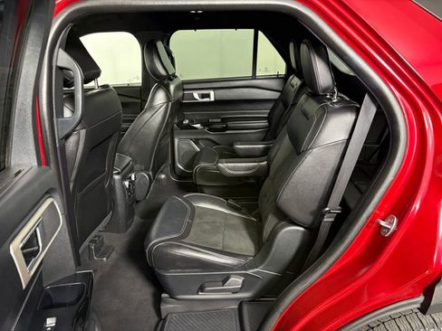 Certified 2023 Ford Explorer ST image 29